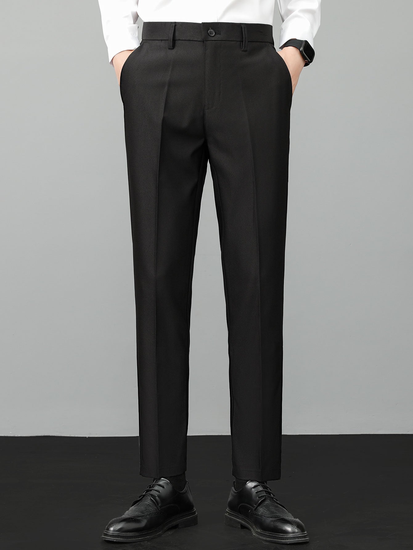 Contrast Textured Knit Polo & Slim Fit Tapered Trousers