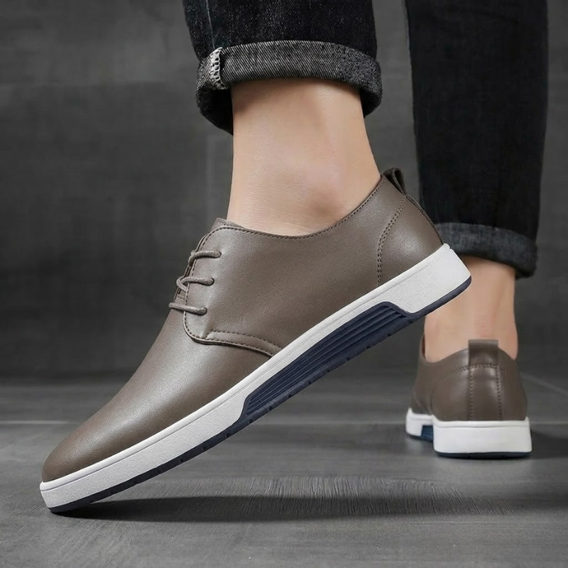 Claude Leather Sneakers