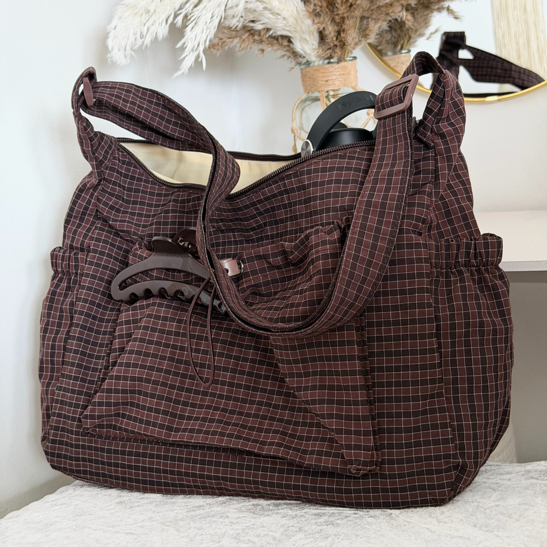 Daisy | Everyday Sling Bag
