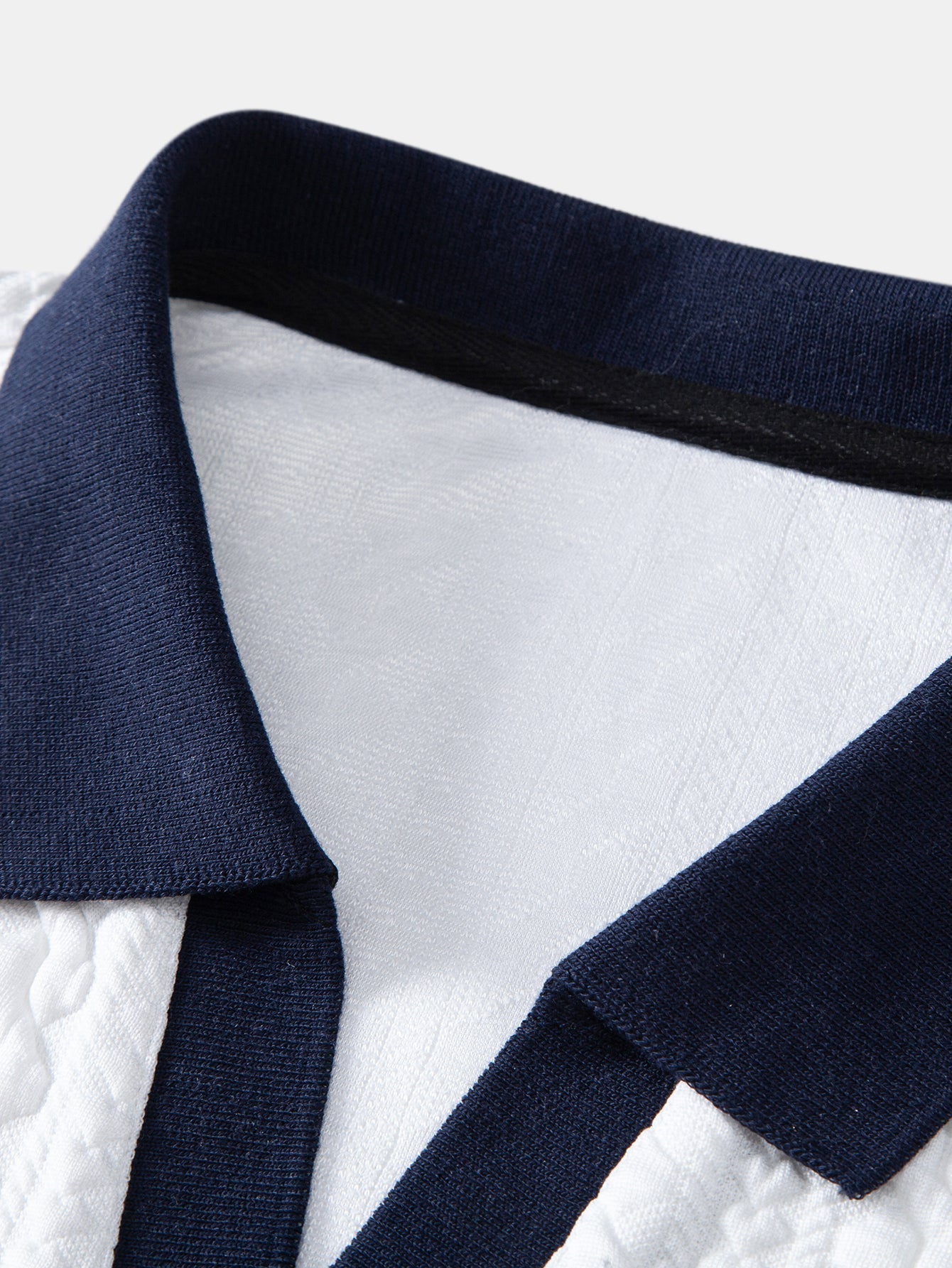 Contrast Jacquard Polo & Slim Fit Tapered Trousers