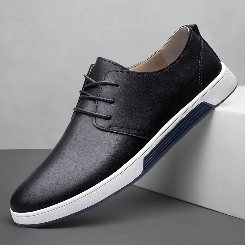 Claude Leather Sneakers