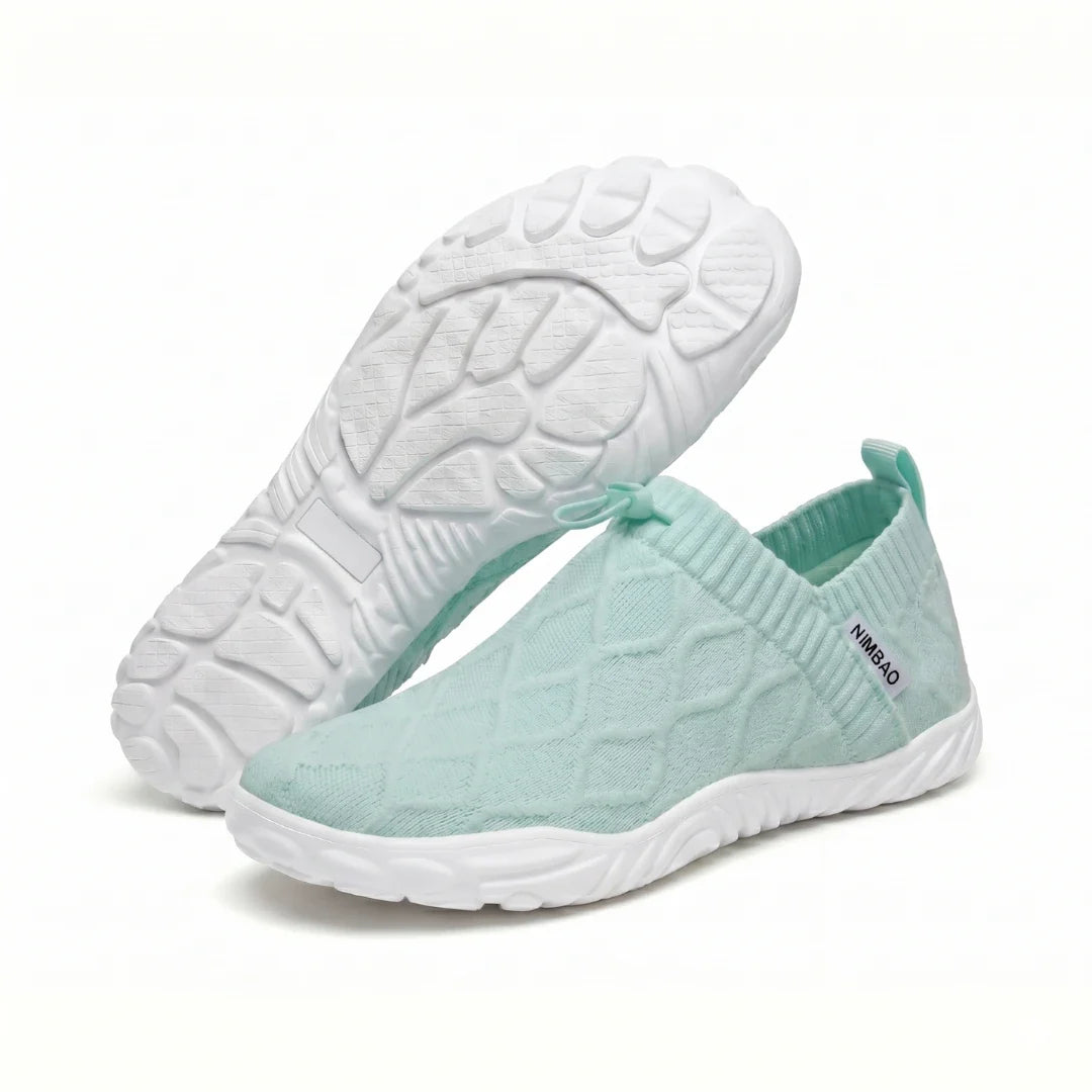 Anne | Wide Toe Walking Shoes