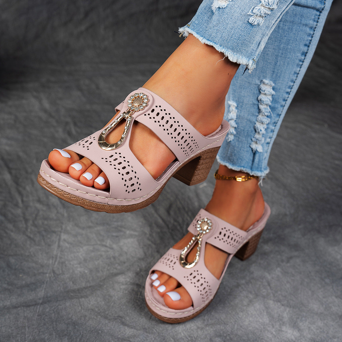 Lidia | Low Heel Comfort Sandal