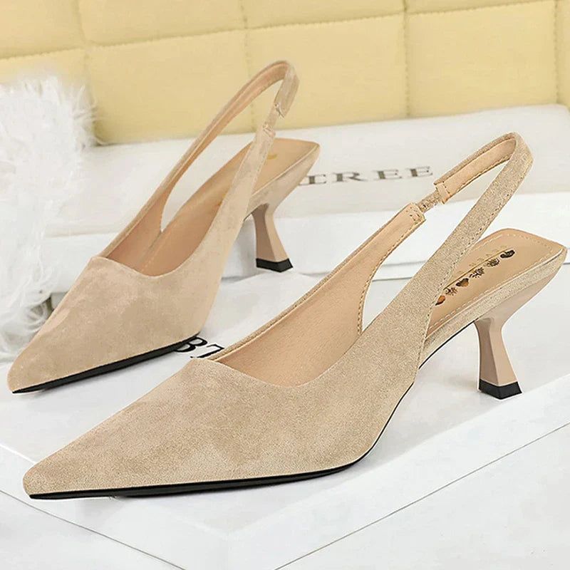 Bruna | Classic Pointed Toe Heel