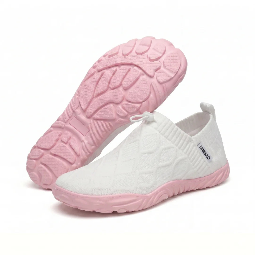 Anne | Wide Toe Walking Shoes