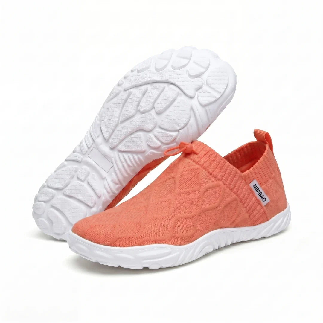 Anne | Wide Toe Walking Shoes