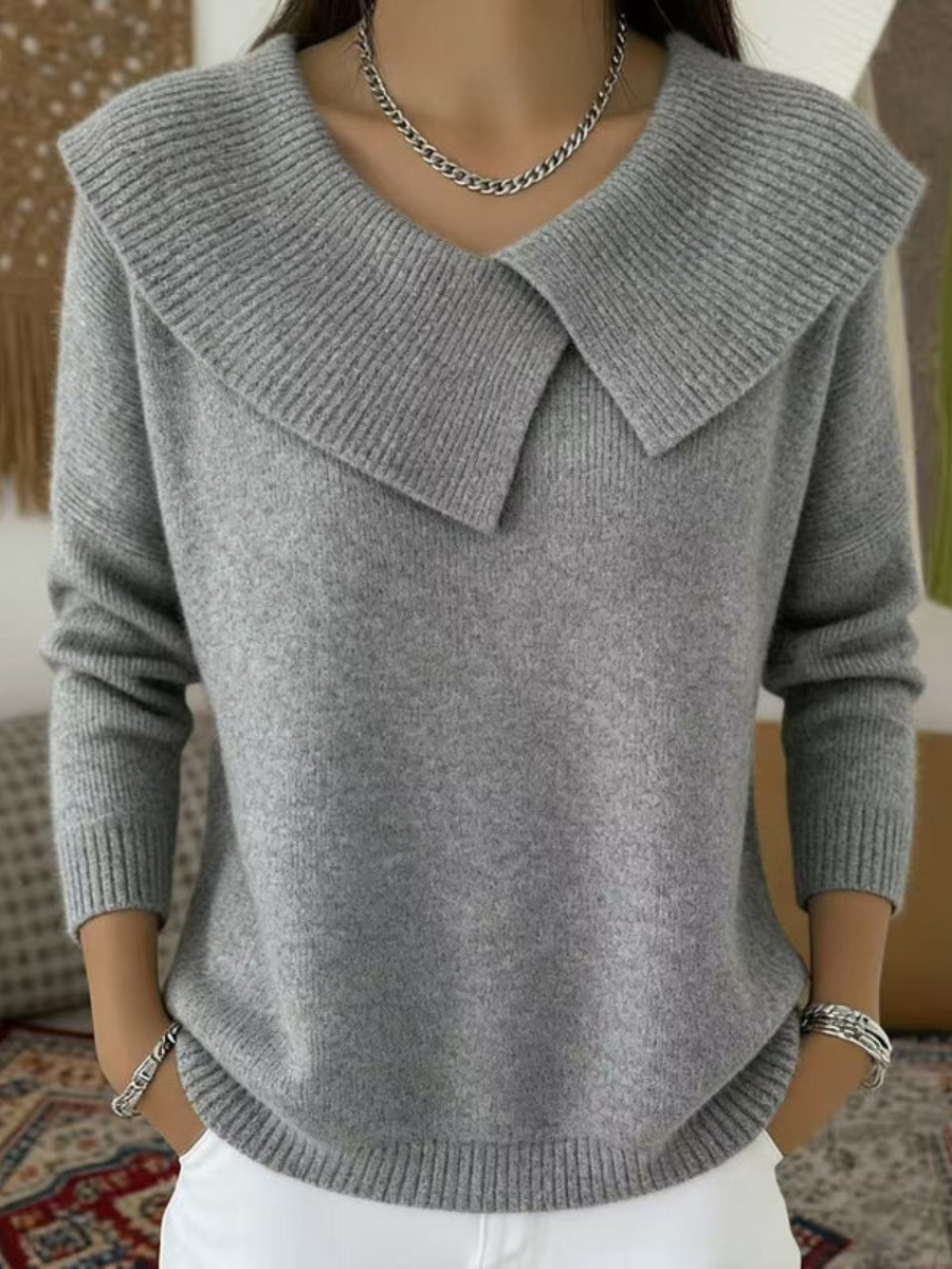 Yareli Elegant Collar Knit Jumper