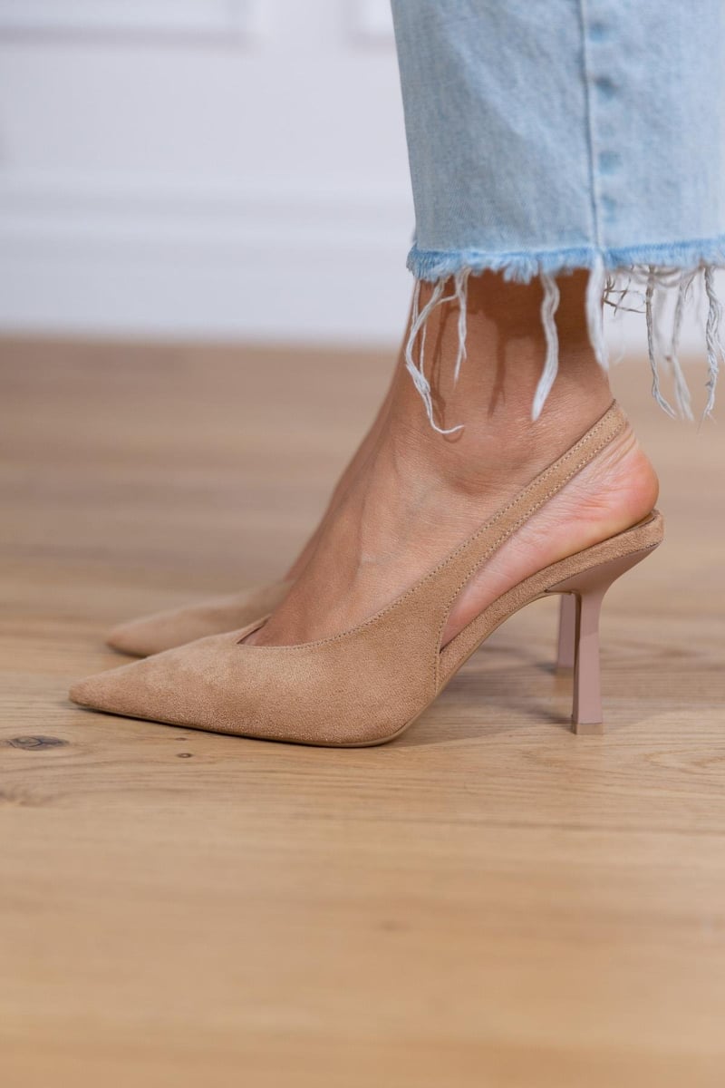 Flavia | Wide Fit Elegant Pump